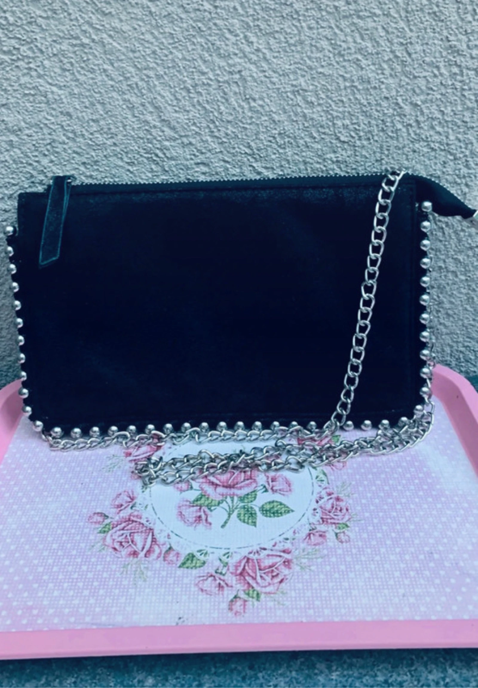 Sac bandoulière noir avec plusieurs poches 💐